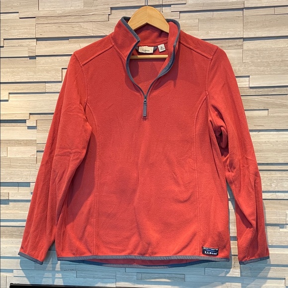 L.L. Bean Women’s Coral Quarter-Zip Fleece, NWOT, Size Large - Picture 1 of 5